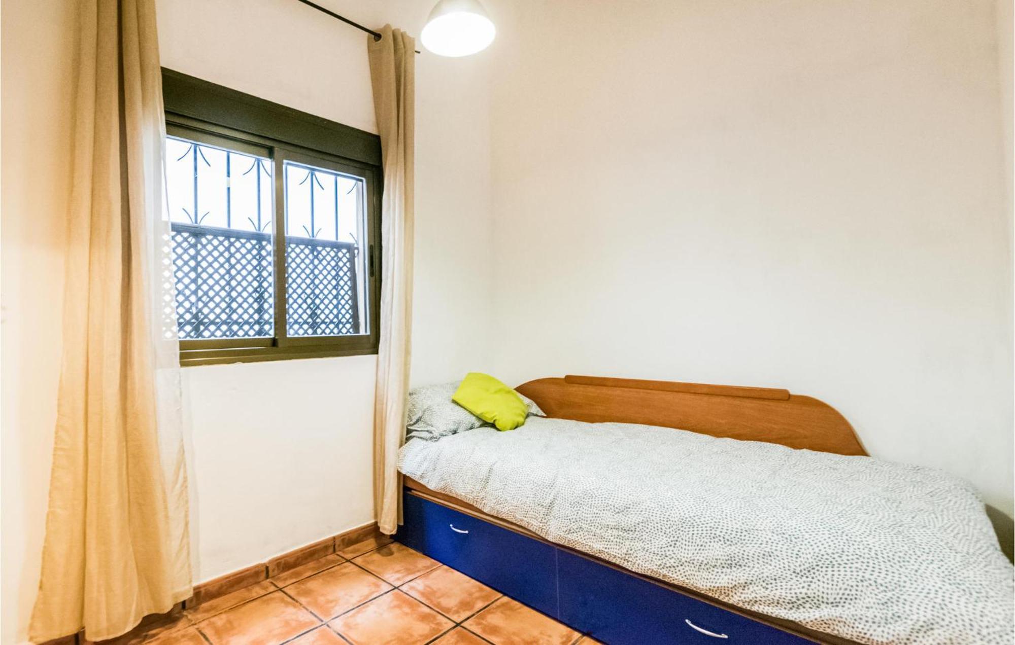 Lovely Apartment In Cordoba With Kitchen Dış mekan fotoğraf